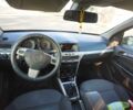 Черный Опель Астра, объемом двигателя 1.9 л и пробегом 310 тыс. км за 1800 $, фото 5 на Automoto.ua
