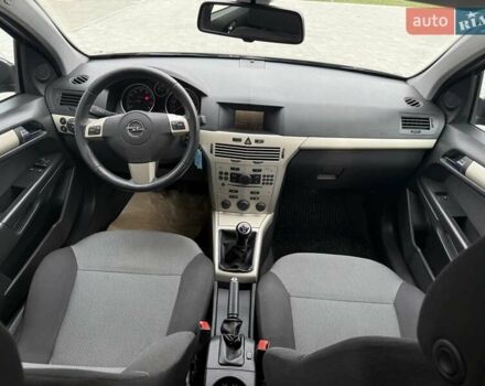 Чорний Опель Астра, об'ємом двигуна 1.6 л та пробігом 241 тис. км за 5499 $, фото 37 на Automoto.ua