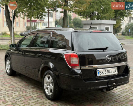 Опель Астра 2008 в Ровно на Automoto.ua Черный Опель Астра, объемом двигателя 1.7 л и пробегом 330 тыс. км за 4300 $, фото 18 на Automoto.ua