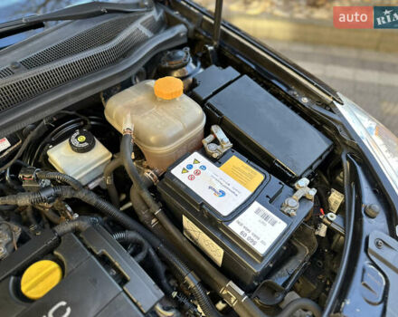 Черный Опель Астра, объемом двигателя 1.6 л и пробегом 180 тыс. км за 5499 $, фото 190 на Automoto.ua