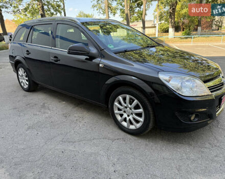 Черный Опель Астра, объемом двигателя 1.6 л и пробегом 219 тыс. км за 6000 $, фото 6 на Automoto.ua