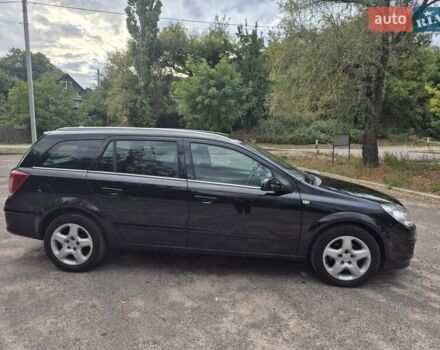 Опель Астра 2008 в Черкассах на Automoto.ua Черный Опель Астра, объемом двигателя 1.6 л и пробегом 175 тыс. км за 5500 $, фото 7 на Automoto.ua