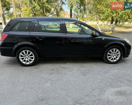 Черный Опель Астра, объемом двигателя 1.6 л и пробегом 219 тыс. км за 6000 $, фото 3 на Automoto.ua