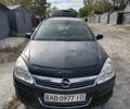 Черный Опель Астра, объемом двигателя 1.6 л и пробегом 267 тыс. км за 5500 $, фото 1 на Automoto.ua