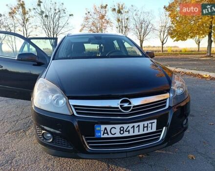 Опель Астра 2008 у Луцьку на Automoto.ua Чорний Опель Астра, об'ємом двигуна 1.6 л та пробігом 228 тис. км за 4900 $, фото 9 на Automoto.ua