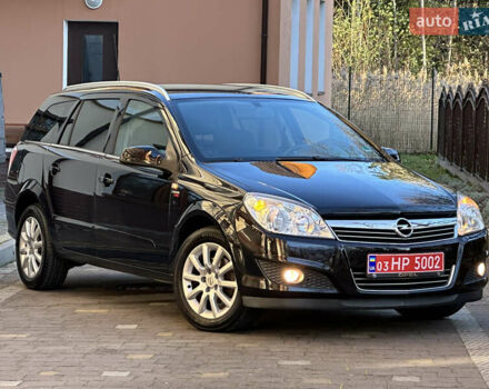 Черный Опель Астра, объемом двигателя 1.6 л и пробегом 180 тыс. км за 5499 $, фото 64 на Automoto.ua