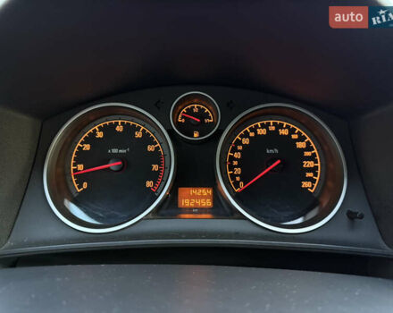 Черный Опель Астра, объемом двигателя 1.6 л и пробегом 194 тыс. км за 6499 $, фото 13 на Automoto.ua