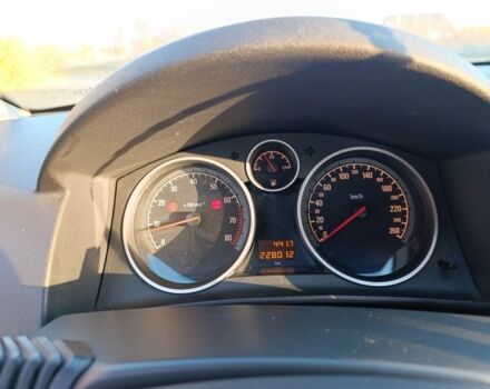 Чорний Опель Астра, об'ємом двигуна 1.6 л та пробігом 228 тис. км за 4900 $, фото 5 на Automoto.ua