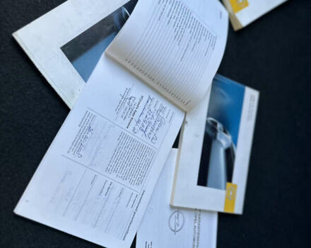 Черный Опель Астра, объемом двигателя 1.6 л и пробегом 180 тыс. км за 5499 $, фото 197 на Automoto.ua