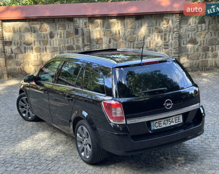 Черный Опель Астра, объемом двигателя 1.69 л и пробегом 280 тыс. км за 5600 $, фото 16 на Automoto.ua
