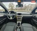Черный Опель Астра, объемом двигателя 1.8 л и пробегом 168 тыс. км за 5950 $, фото 34 на Automoto.ua