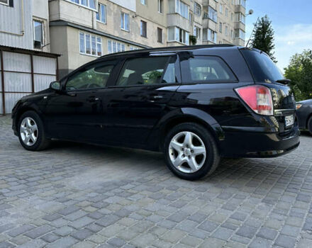 Черный Опель Астра, объемом двигателя 1.6 л и пробегом 188 тыс. км за 5650 $, фото 6 на Automoto.ua