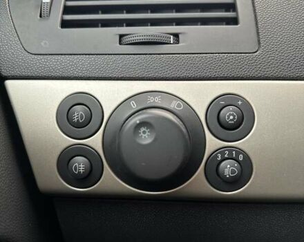 Чорний Опель Астра, об'ємом двигуна 1.6 л та пробігом 247 тис. км за 5800 $, фото 19 на Automoto.ua