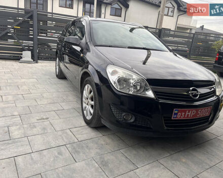 Чорний Опель Астра, об'ємом двигуна 1.6 л та пробігом 265 тис. км за 4700 $, фото 10 на Automoto.ua