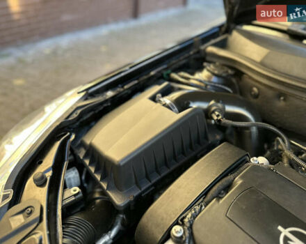 Черный Опель Астра, объемом двигателя 1.6 л и пробегом 180 тыс. км за 5499 $, фото 192 на Automoto.ua