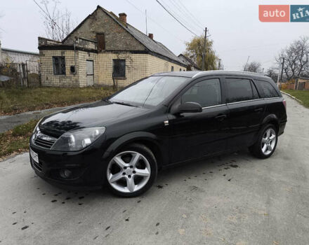 Черный Опель Астра, объемом двигателя 1.6 л и пробегом 189 тыс. км за 4999 $, фото 6 на Automoto.ua