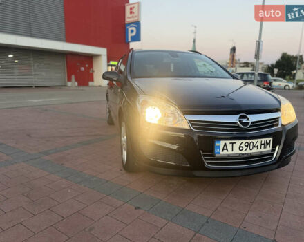 Черный Опель Астра, объемом двигателя 1.69 л и пробегом 260 тыс. км за 5550 $, фото 11 на Automoto.ua