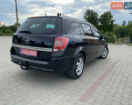Черный Опель Астра, объемом двигателя 1.6 л и пробегом 224 тыс. км за 5200 $, фото 2 на Automoto.ua