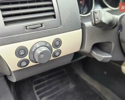 Черный Опель Астра, объемом двигателя 1.6 л и пробегом 209 тыс. км за 5850 $, фото 41 на Automoto.ua