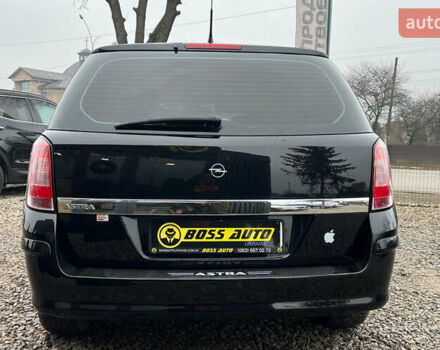 Черный Опель Астра, объемом двигателя 1.6 л и пробегом 260 тыс. км за 6200 $, фото 5 на Automoto.ua
