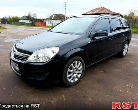 Черный Опель Астра, объемом двигателя 1.7 л и пробегом 300 тыс. км за 5250 $, фото 2 на Automoto.ua