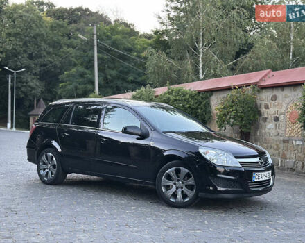Черный Опель Астра, объемом двигателя 1.69 л и пробегом 280 тыс. км за 5600 $, фото 5 на Automoto.ua