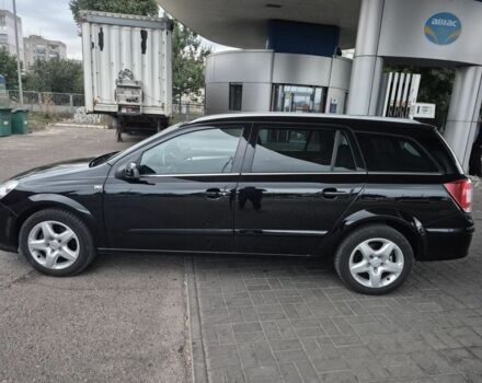 Опель Астра 2008 в Черкассах на Automoto.ua Черный Опель Астра, объемом двигателя 0 л и пробегом 175 тыс. км за 5700 $, фото 3 на Automoto.ua