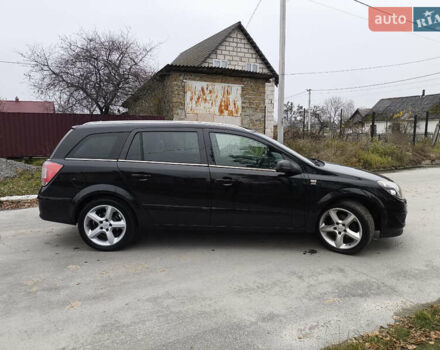 Черный Опель Астра, объемом двигателя 1.6 л и пробегом 189 тыс. км за 4999 $, фото 2 на Automoto.ua