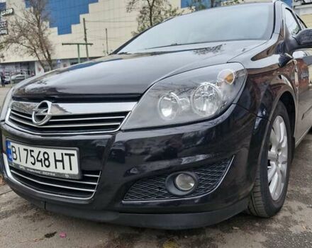 Чорний Опель Астра, об'ємом двигуна 1.6 л та пробігом 280 тис. км за 6100 $, фото 4 на Automoto.ua