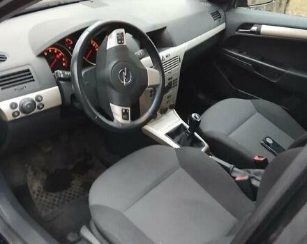 Чорний Опель Астра, об'ємом двигуна 1.6 л та пробігом 240 тис. км за 5650 $, фото 11 на Automoto.ua