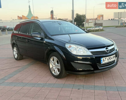 Черный Опель Астра, объемом двигателя 1.69 л и пробегом 260 тыс. км за 5550 $, фото 2 на Automoto.ua
