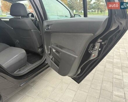 Чорний Опель Астра, об'ємом двигуна 1.6 л та пробігом 241 тис. км за 5499 $, фото 31 на Automoto.ua