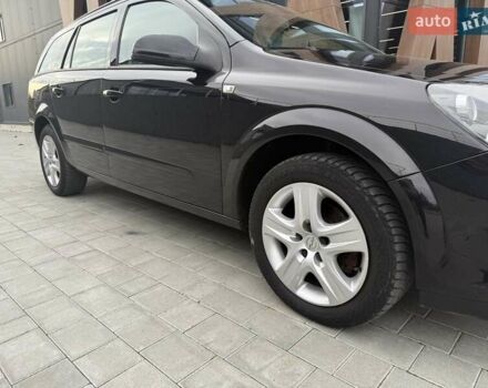 Чорний Опель Астра, об'ємом двигуна 1.6 л та пробігом 241 тис. км за 5499 $, фото 19 на Automoto.ua