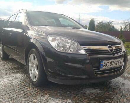 Черный Опель Астра, объемом двигателя 1.6 л и пробегом 200 тыс. км за 6000 $, фото 12 на Automoto.ua