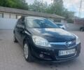 Черный Опель Астра, объемом двигателя 1.6 л и пробегом 270 тыс. км за 5600 $, фото 1 на Automoto.ua