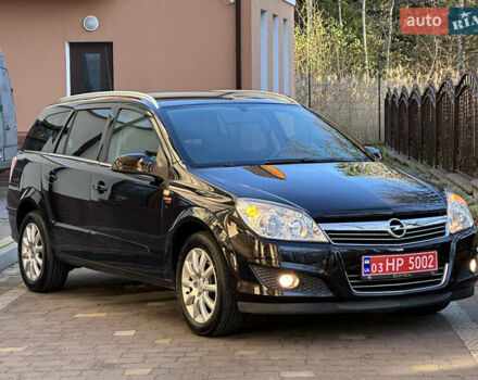 Черный Опель Астра, объемом двигателя 1.6 л и пробегом 180 тыс. км за 5499 $, фото 82 на Automoto.ua
