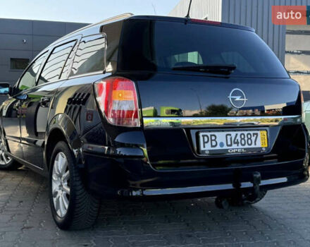 Черный Опель Астра, объемом двигателя 1.6 л и пробегом 197 тыс. км за 5700 $, фото 7 на Automoto.ua