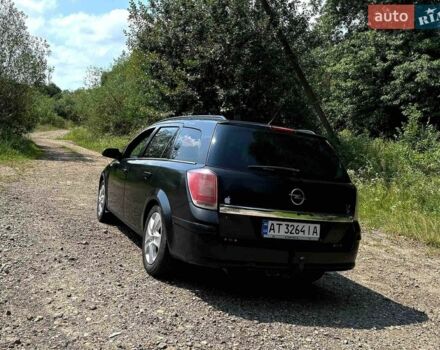 Чорний Опель Астра, об'ємом двигуна 1.69 л та пробігом 206 тис. км за 3250 $, фото 3 на Automoto.ua