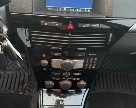 Чорний Опель Астра, об'ємом двигуна 1.8 л та пробігом 228 тис. км за 6500 $, фото 2 на Automoto.ua