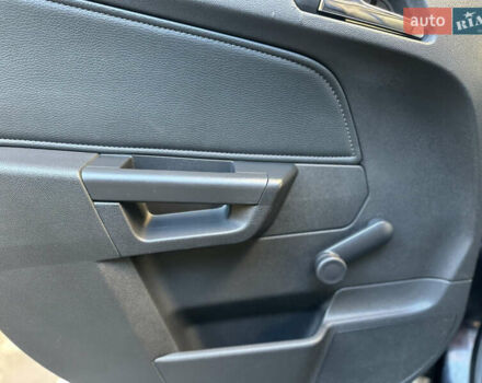 Черный Опель Астра, объемом двигателя 1.6 л и пробегом 180 тыс. км за 5499 $, фото 157 на Automoto.ua