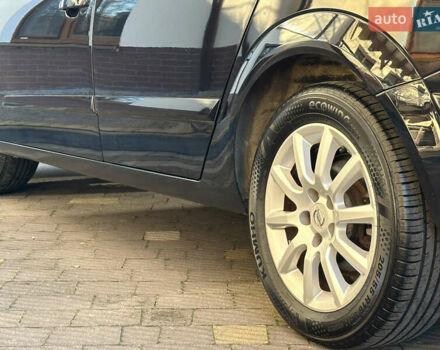 Черный Опель Астра, объемом двигателя 1.6 л и пробегом 180 тыс. км за 5499 $, фото 46 на Automoto.ua