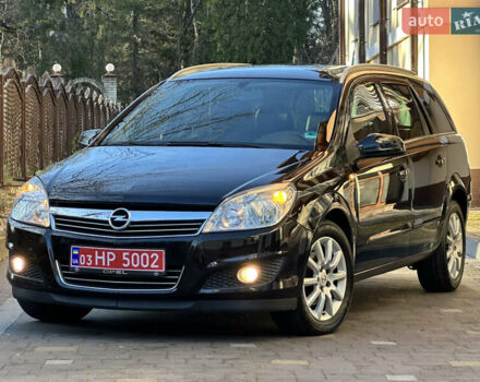 Черный Опель Астра, объемом двигателя 1.6 л и пробегом 180 тыс. км за 5499 $, фото 7 на Automoto.ua