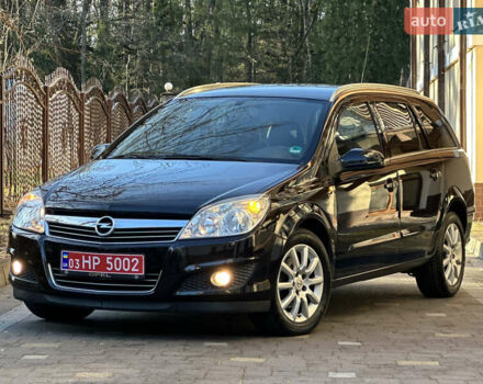 Черный Опель Астра, объемом двигателя 1.6 л и пробегом 180 тыс. км за 5499 $, фото 16 на Automoto.ua