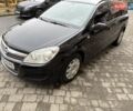 Черный Опель Астра, объемом двигателя 1.7 л и пробегом 276 тыс. км за 5200 $, фото 4 на Automoto.ua