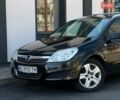 Черный Опель Астра, объемом двигателя 1.7 л и пробегом 256 тыс. км за 3999 $, фото 1 на Automoto.ua