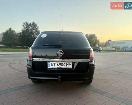 Черный Опель Астра, объемом двигателя 1.69 л и пробегом 260 тыс. км за 5550 $, фото 5 на Automoto.ua