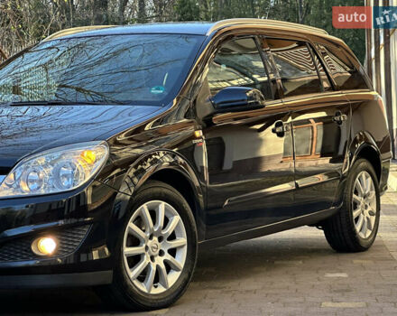 Черный Опель Астра, объемом двигателя 1.6 л и пробегом 180 тыс. км за 5499 $, фото 18 на Automoto.ua