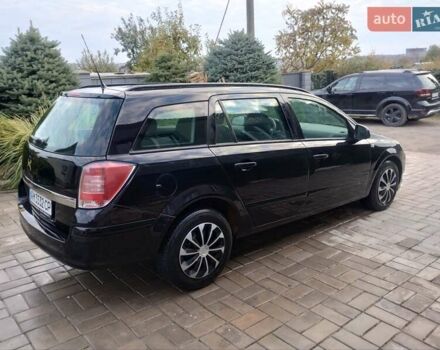 Черный Опель Астра, объемом двигателя 1.69 л и пробегом 308 тыс. км за 4500 $, фото 4 на Automoto.ua