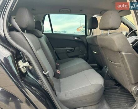 Опель Астра 2009 в Киеве на Automoto.ua Черный Опель Астра, объемом двигателя 1.6 л и пробегом 282 тыс. км за 5990 $, фото 10 на Automoto.ua