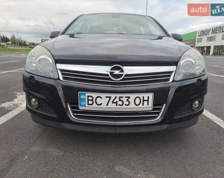 Черный Опель Астра, объемом двигателя 1.6 л и пробегом 212 тыс. км за 5200 $, фото 2 на Automoto.ua